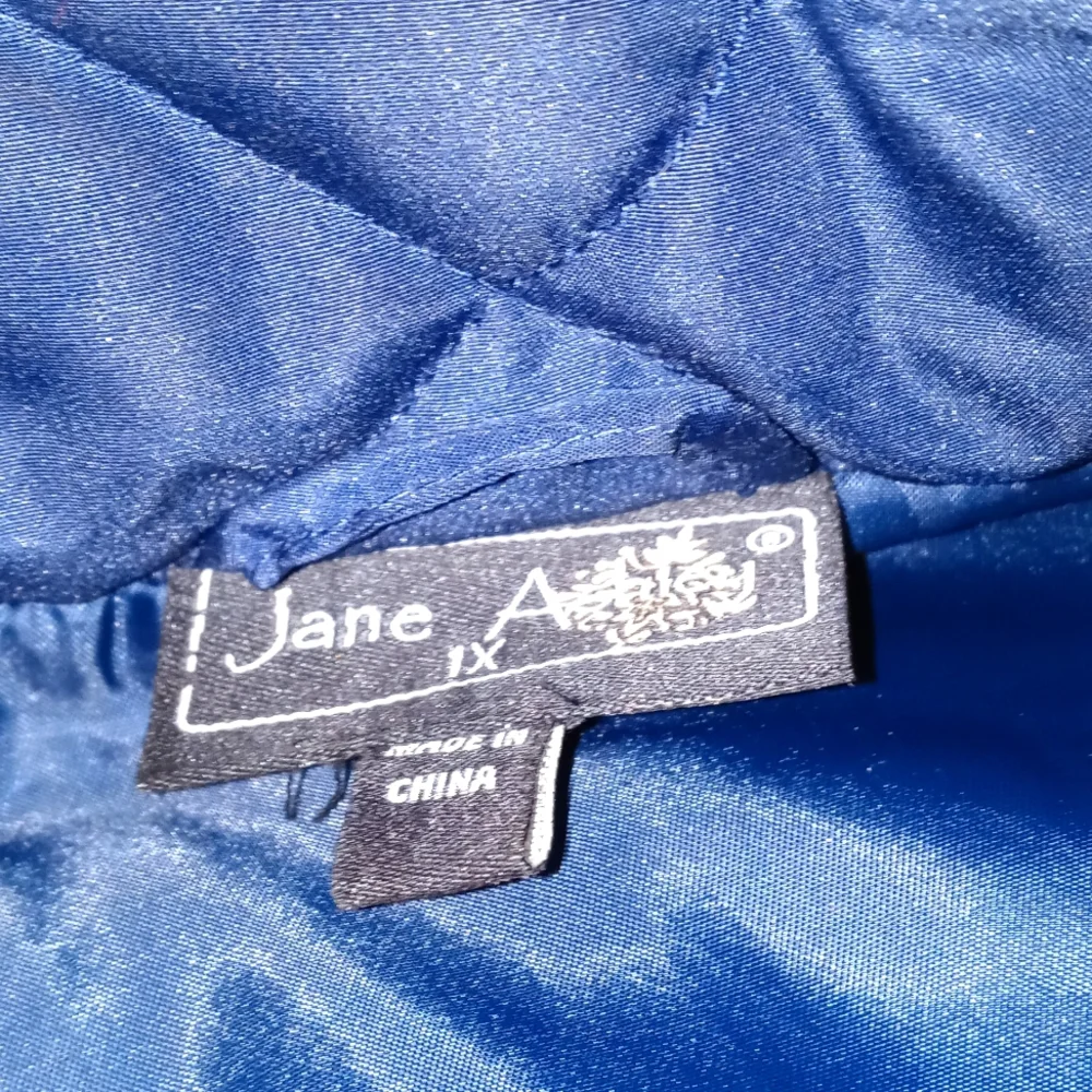 "JANE ASHLEY" Navy blue diamond-stitch zip-up vest w/ pockets Size: 1X - Picture 5 of 7